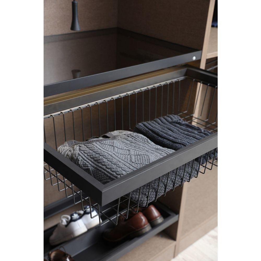 Hettich Cargo trouser pullout 536 mm - Home Essentials - Monsoon Magic -  Products | Hettich India Pvt. Ltd.